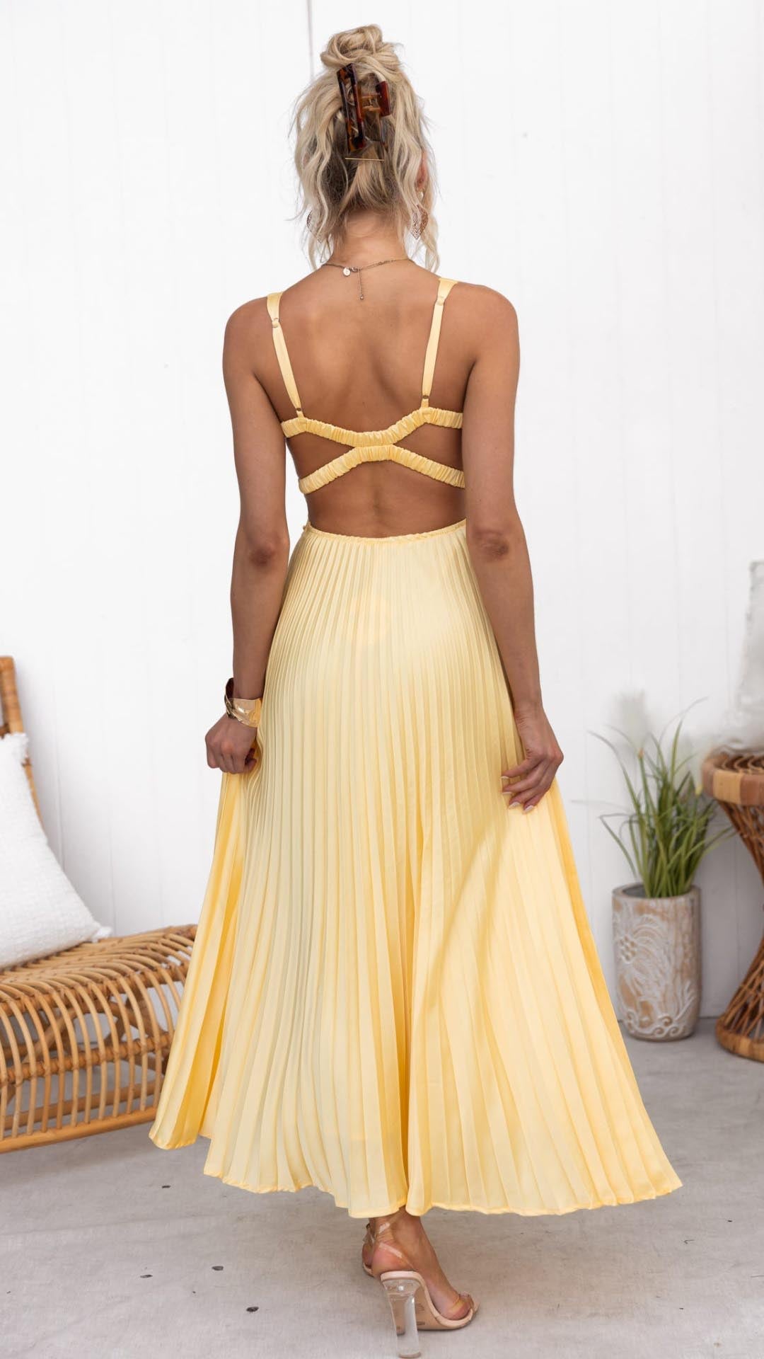 Maxi Jurk Dames - Diepe V-hals met Geplisseerde Rok | Elegant