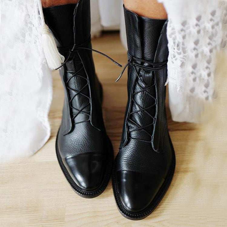 Mila - Dames Enkellaarzen Vintage Stijl met Veters en Stevige Profielzool