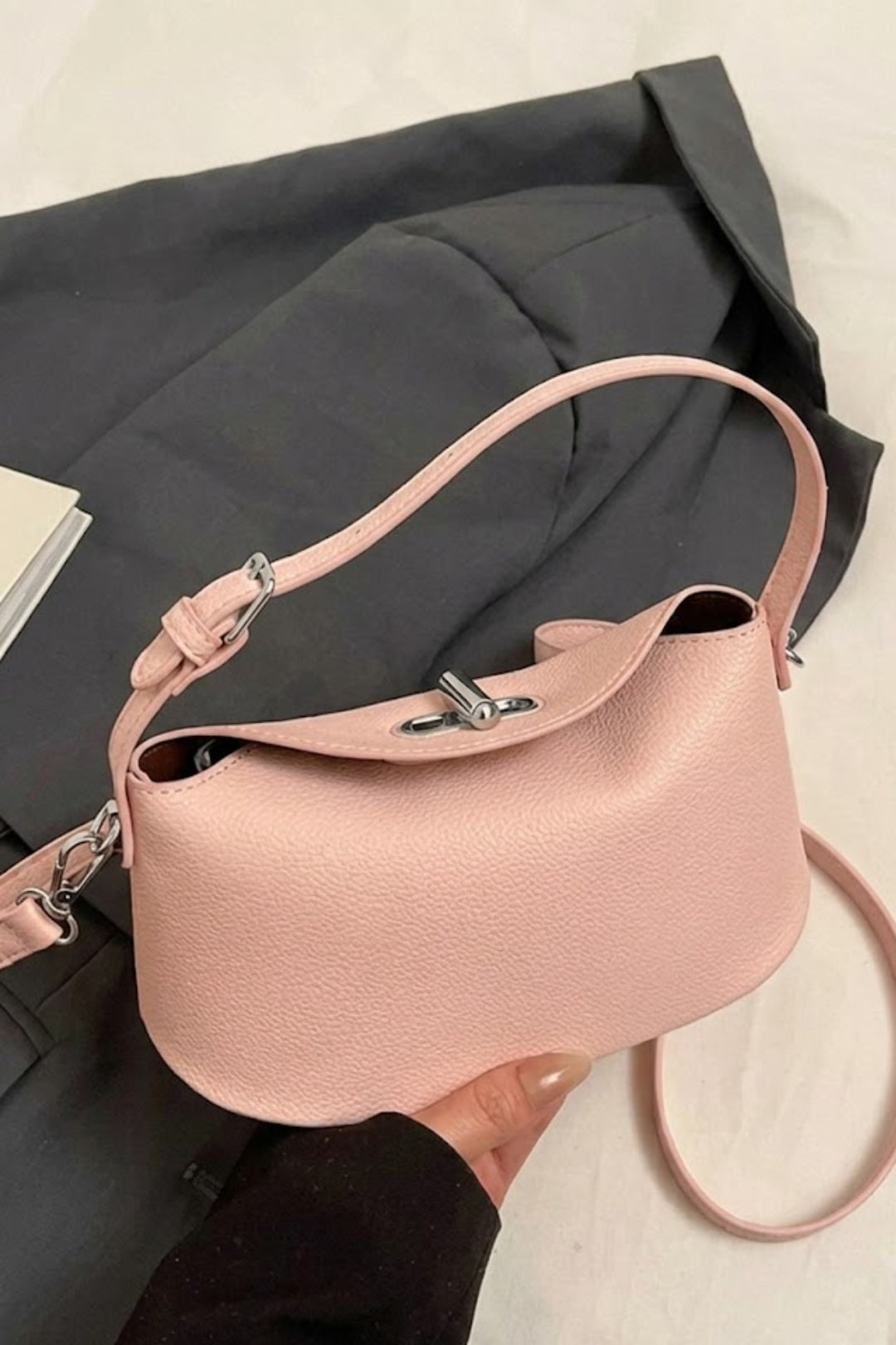 Handtas Dames - Stijlvolle Bucket Bag met Draaisluiting | Chique