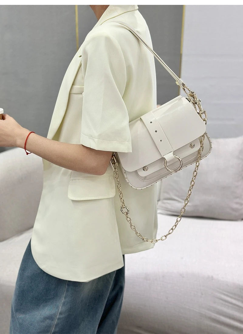 Tas Dames - Flap Tas met Gouden Ring en Ketting | Klassiek