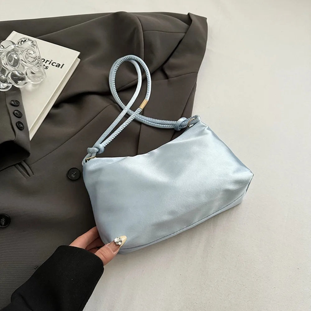 Schoudertas Dames - Compacte Onderarmtas met Speelgoed Hanger | Casual