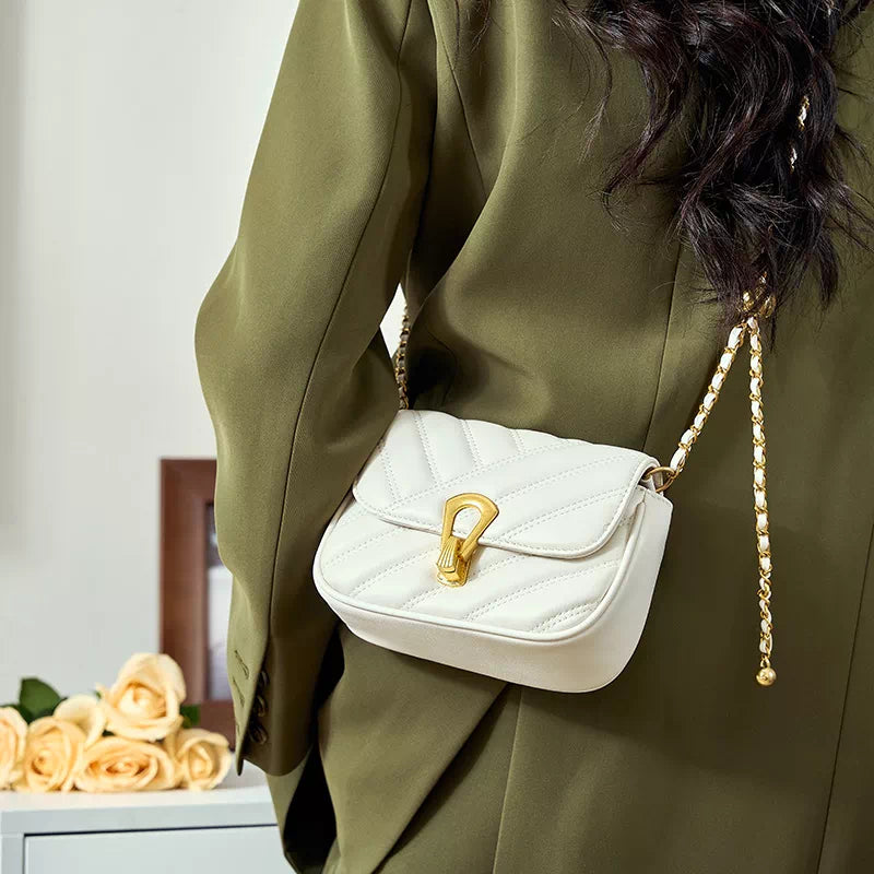 Tas Dames - Gestikt Mini Flaptas met Gouden Ketting en Slot | Chic