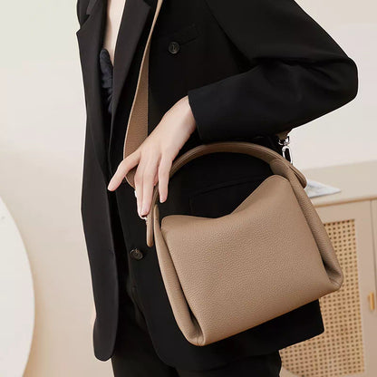 Tas Dames - Zachte Mini Hobo met Enkelvoudige Handgreep en Zilver Detail | Chic