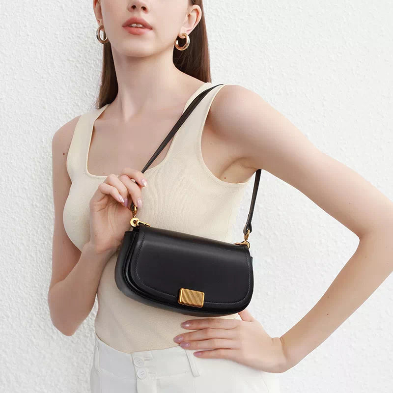 Tas Dames - Strakke Baguette Schoudertas met Gouden Gestreept Slot | Chic