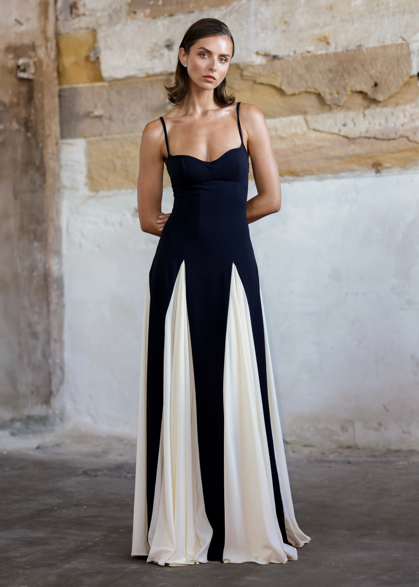 Anouk - Elegante Bruiloft Gastenjurk Dames met Spaghettibandjes en Maxi Rok