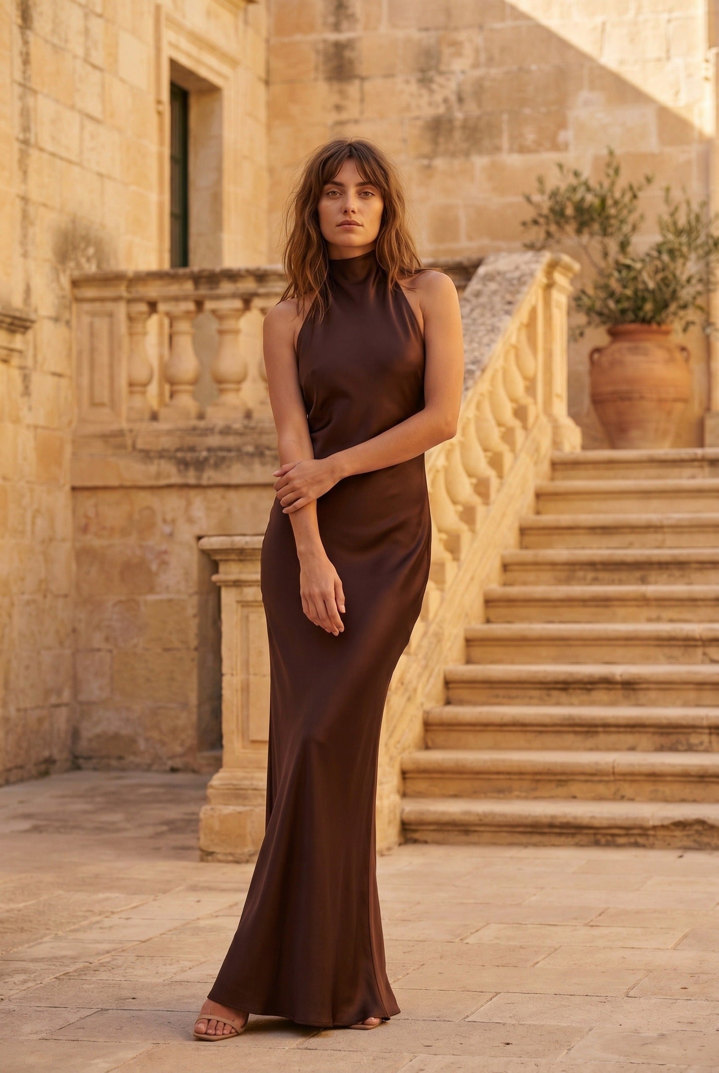 Anouk - Elegante Herfst Bruiloft Gastenjurk Dames met Halsband en Maxi Lengte