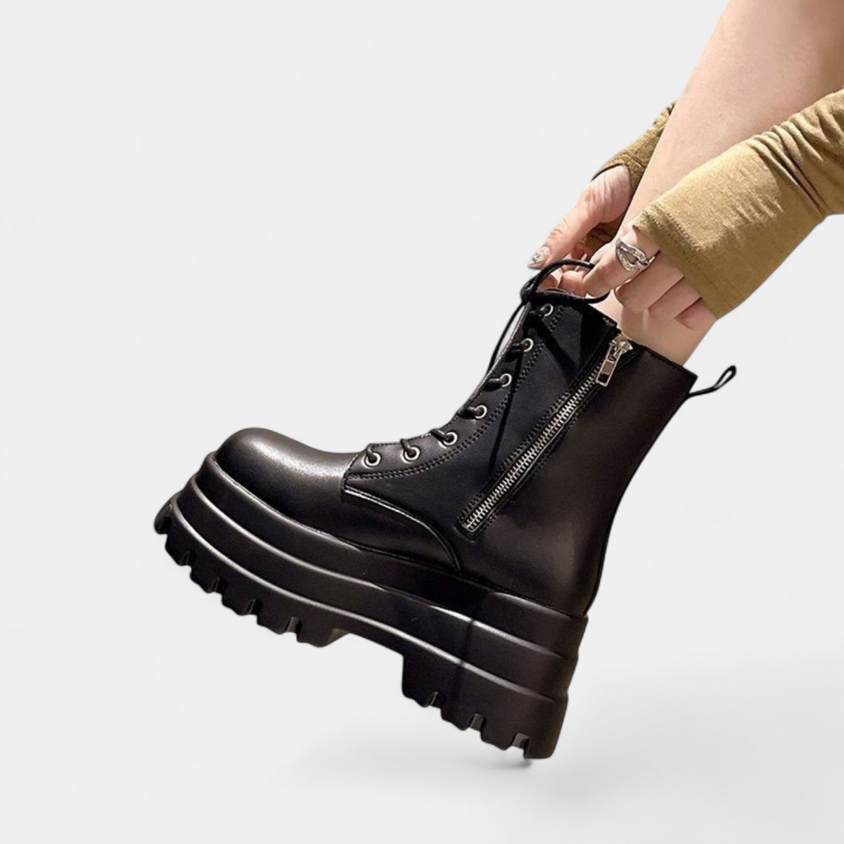 Britt - Dames Enkellaarzen Chunky met Hoge Plateauzool en Vetersluiting