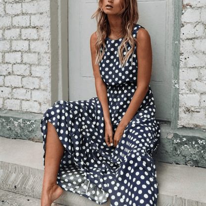 Britt - Vintage Maxi Jurk met Stippen Dames en Beensplit