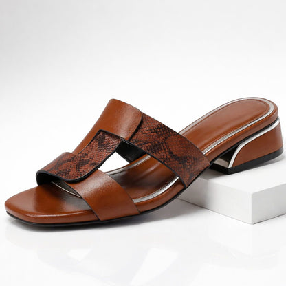 Femke - Elegante Orthopedische Sandalen Dames met Slangenprint en Blokhak