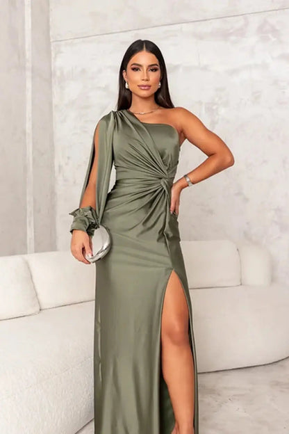 Fenna - Chique Bruiloft Gastenjurk Dames One Shoulder met Knoopdetail en Hoge Split