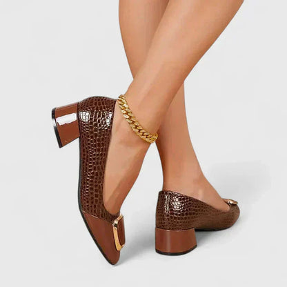 Fenna - Chique Orthopedische Loafers Dames met Blokhak en Gouden Gespdetail