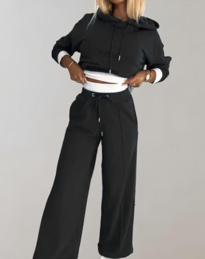 Fenna - Dames Comfort Loungeset met Capuchon Cropped Top en Wijde Pijpen