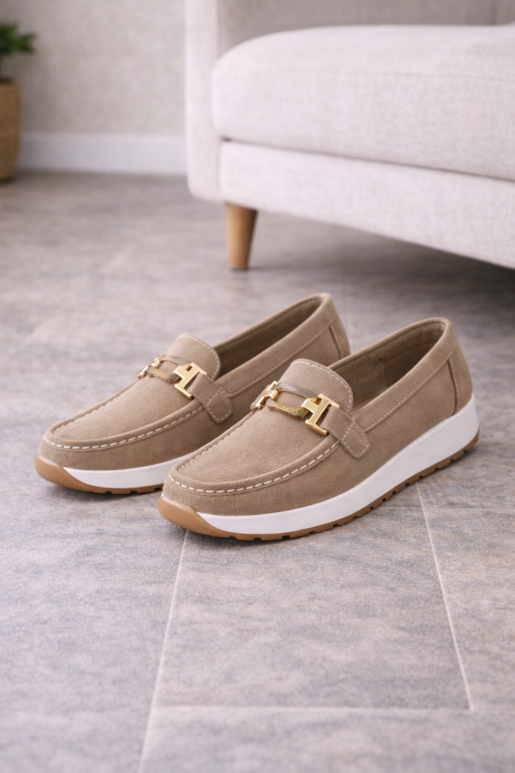 Fenna - Stijlvolle Comfort Loafers Dames met Gespdetail en Instapmodel
