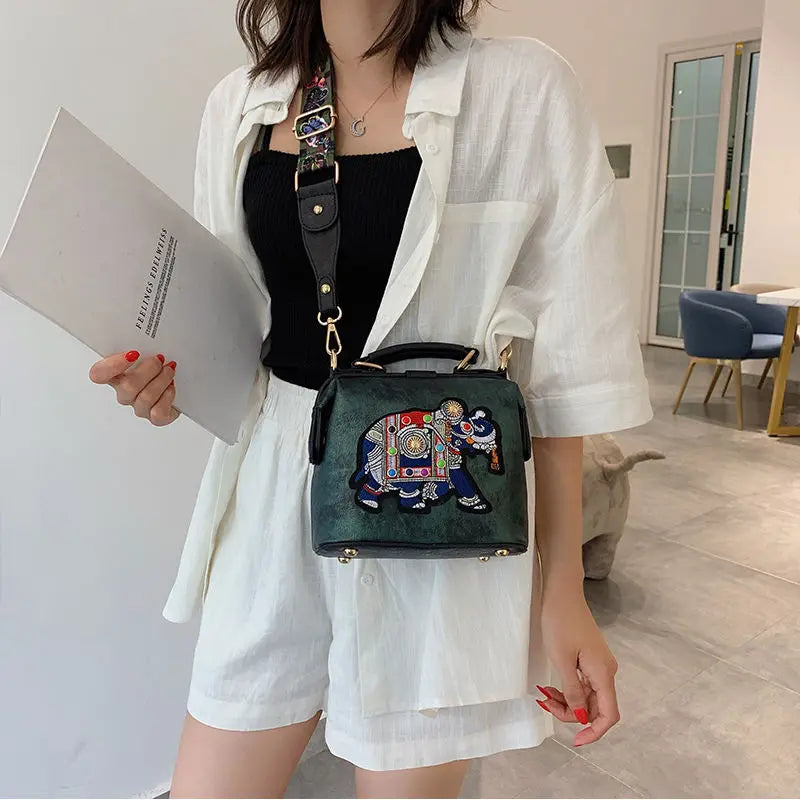 Tas Dames - Crossbody met Geborduurde Olifant en Brede Riem | Boho
