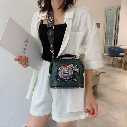 Tas Dames - Crossbody met Geborduurde Olifant en Brede Riem | Boho