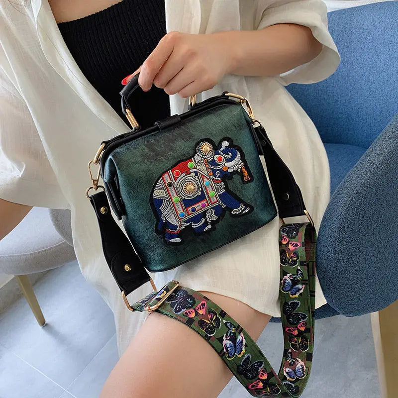 Tas Dames - Crossbody met Geborduurde Olifant en Brede Riem | Boho