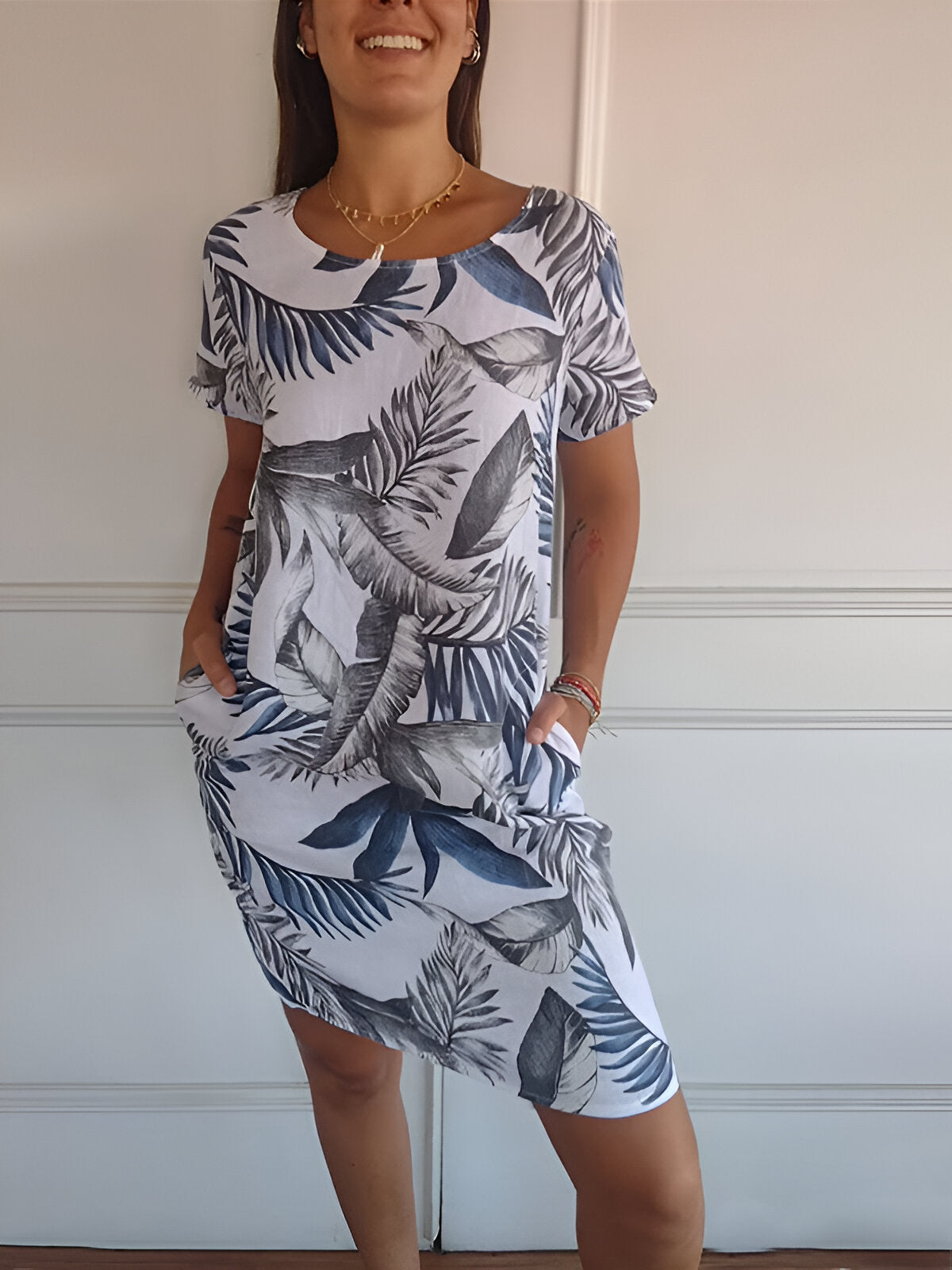 Iris - Casual Zomerjurk Dames met Ronde Hals en Zijzakken