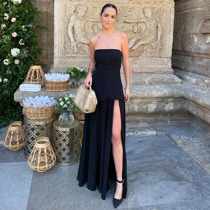 Julia - Stijlvolle Bruiloft Gast Jurk Dames met Strapless Design en Hoge Split