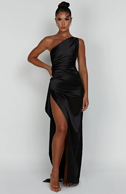 Lara - Chique Bruiloft Gastenjurk Dames met One-Shoulder Hals en Hoge Zielsplit