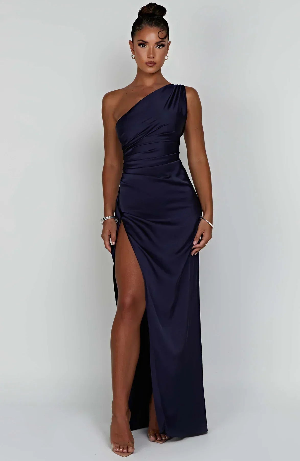 Lara - Chique Bruiloft Gastenjurk Dames met One-Shoulder Hals en Hoge Zielsplit