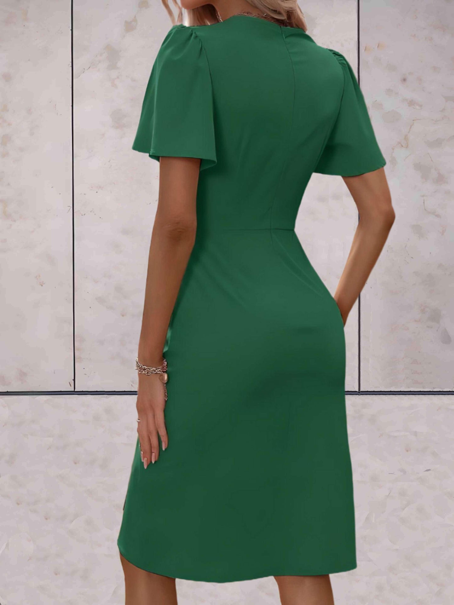Lieke - Chique Midi Zomerjurk Dames met V-hals en Gedrapeerde Wikkelrok