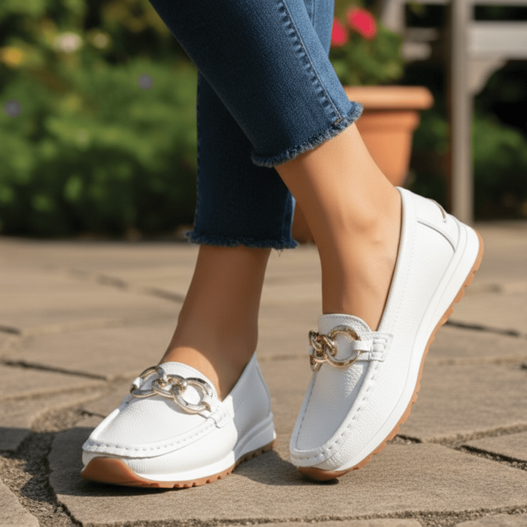 Lotte - Comfortabele Orthopedische Loafers Dames met Gouden Kettingdetail