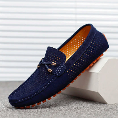 Luuk - Trendy Comfortabele Heren Loafers met Geperforeerd Bovenwerk en Metalen Gespdetail