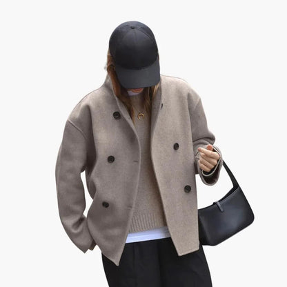 Maud - Dames Winterjas Kort Oversized Model met Dubbele Knoopsluiting