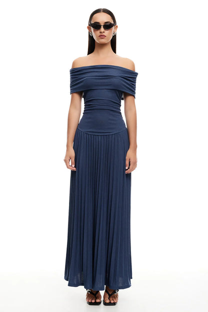 Maud - Elegante Bruiloft Gastenjurk Dames met Off-Shoulder en Geplooide Maxi Rok