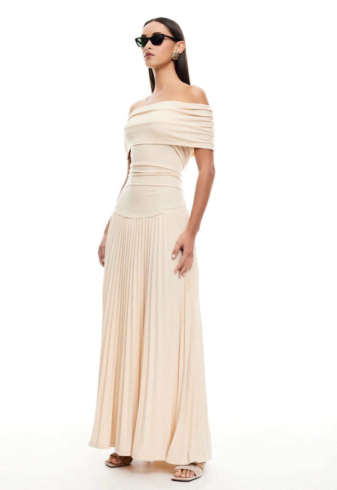 Maud - Elegante Bruiloft Gastenjurk Dames met Off-Shoulder en Geplooide Maxi Rok