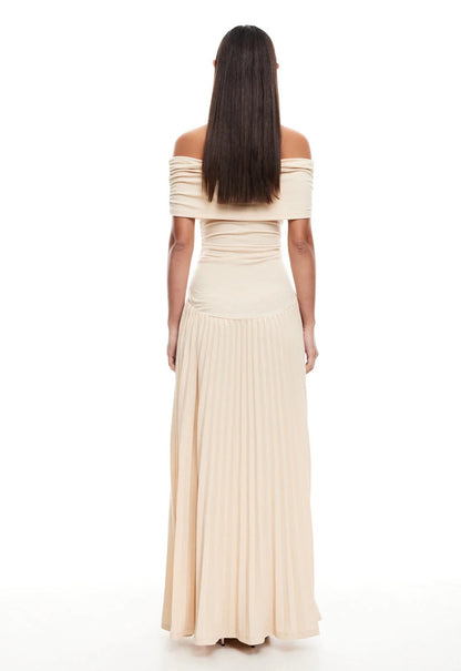 Maud - Elegante Bruiloft Gastenjurk Dames met Off-Shoulder en Geplooide Maxi Rok