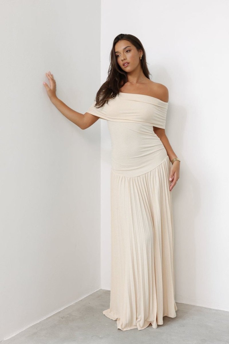 Maud - Elegante Jurk Bruiloft Gast Dames met Off-Shoulder en Geplooide Maxi Rok