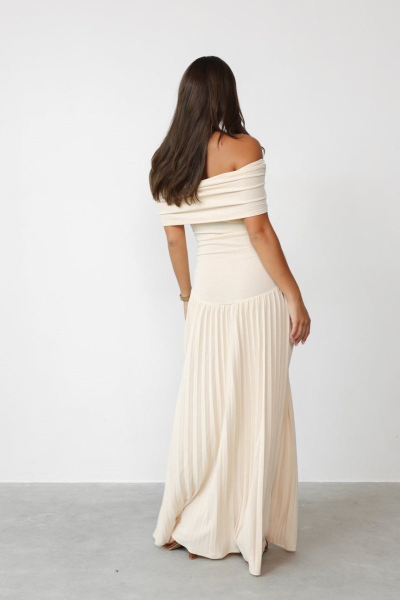 Maud - Elegante Jurk Bruiloft Gast Dames met Off-Shoulder en Geplooide Maxi Rok