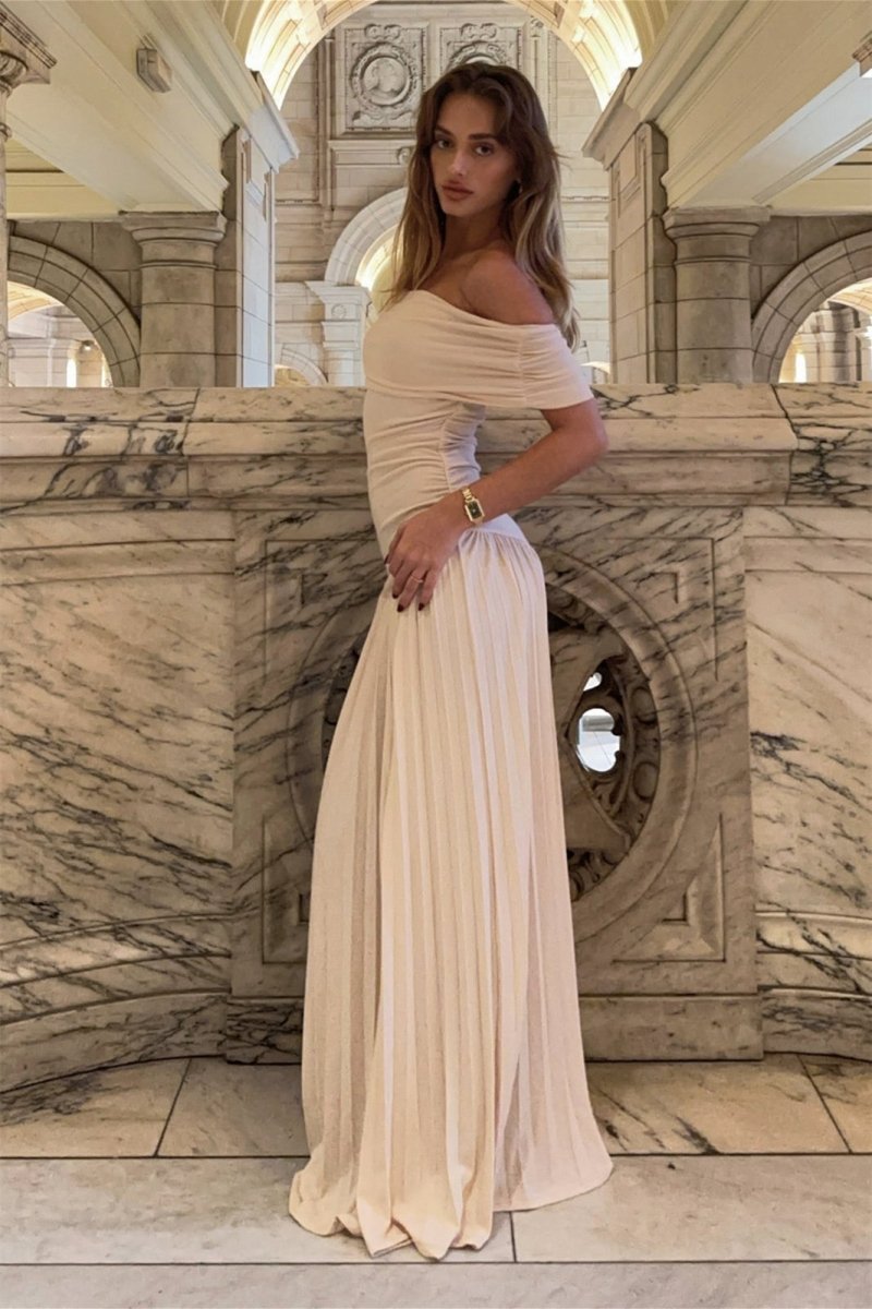 Maud - Elegante Jurk Bruiloft Gast Dames met Off-Shoulder en Geplooide Maxi Rok