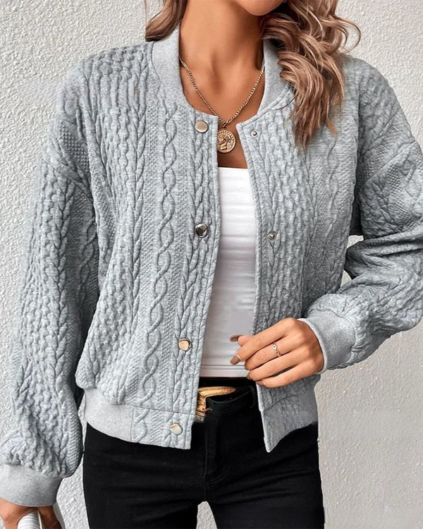 Noa - Dames Vest Gebreid voor de Herfst met Kabelpatroon en Knoopsluiting