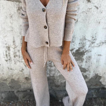 Noor - Dames Vest Set Herfst Gebreid met Knoopsluiting en Wijde Broek