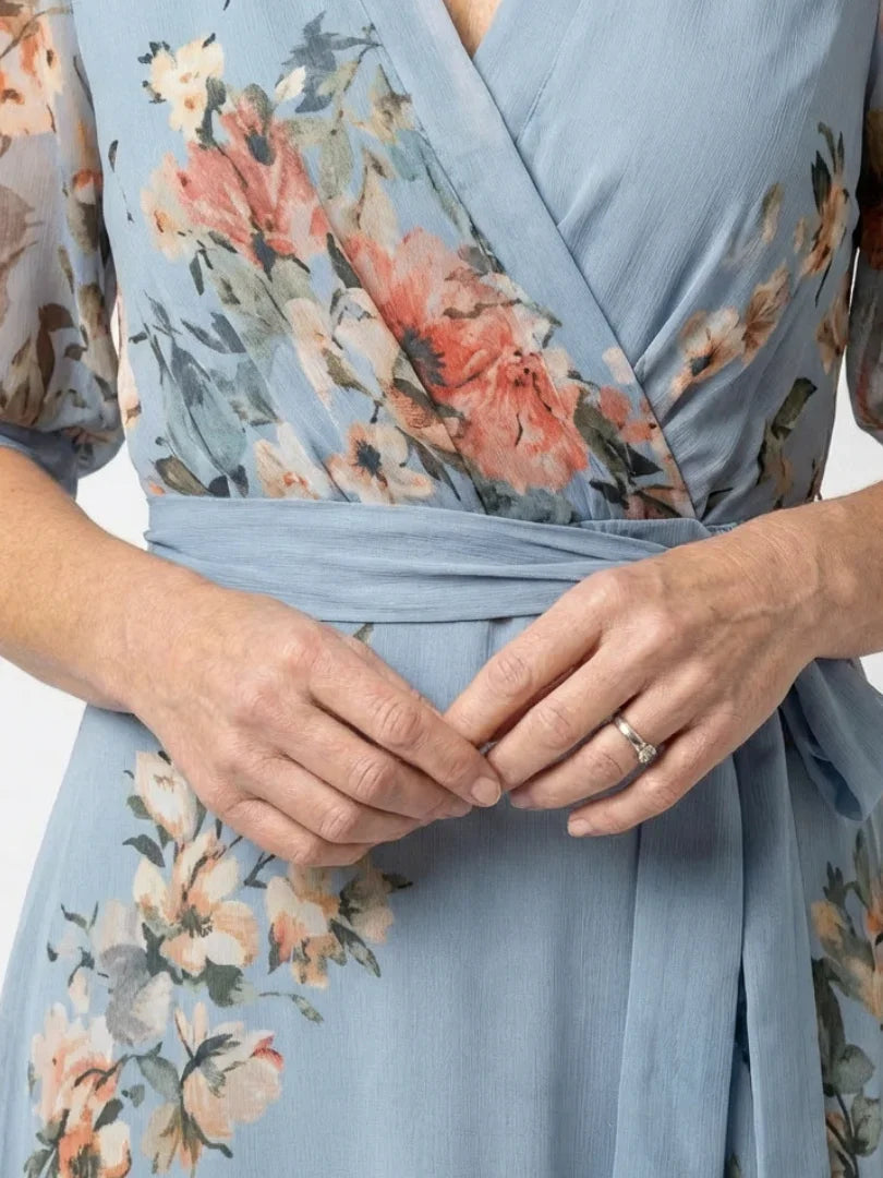 Noor - Elegante Plus Size Maxi Jurk Dames met Wikkelmodel en Bloemenprint