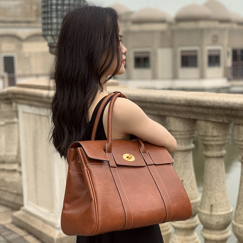 Tas Dames - Klassieke Satchel met Gouden Draaislot en Schouderband | Chic
