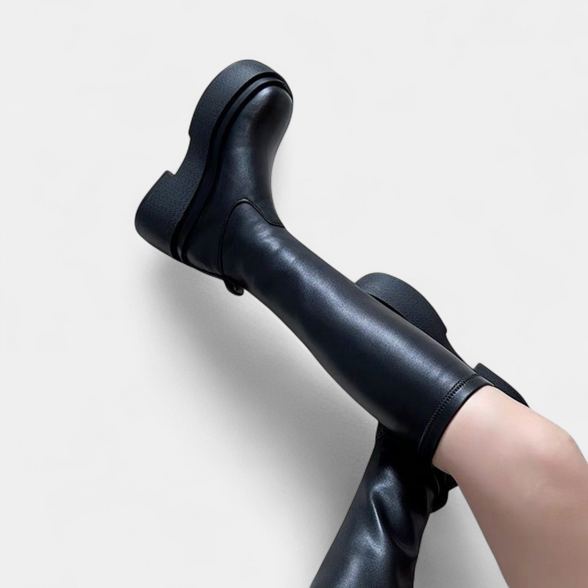 Roos - Dames Kniehoge Laarzen Chunky met Plateauzool en Strakke Schacht