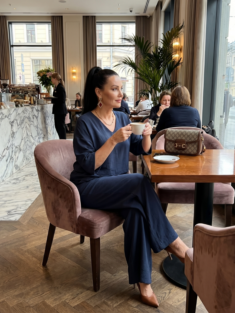Roos - Elegante Linnen Co-ord Set Dames met Gelaagde V-hals Top en Palazzo Broek