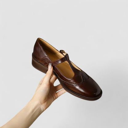 Roos - Vintage Orthopedische Sandalen Dames met T-Bandje en Broguedetail