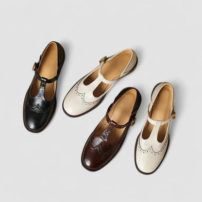 Roos - Vintage Orthopedische Sandalen Dames met T-Bandje en Broguedetail