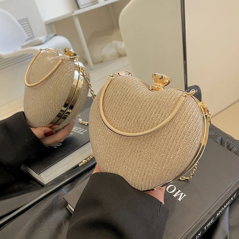 Avondtasje Dames - Hartvormige Clutch met Ketting en Kristal | Feest