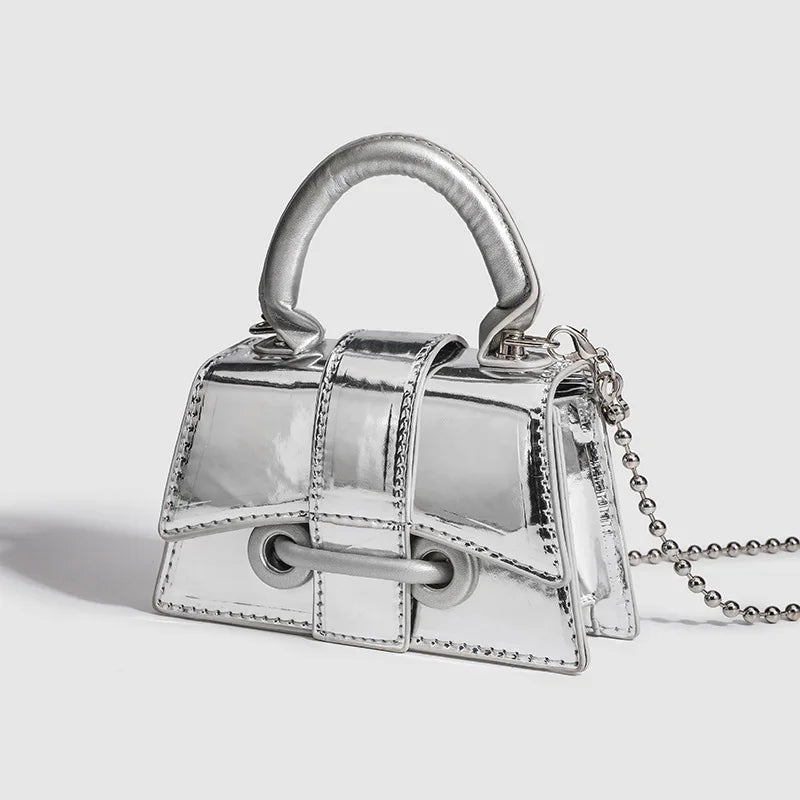 Mini Tas Dames - Glanzende Handtas met Ketting en Studs | Chique