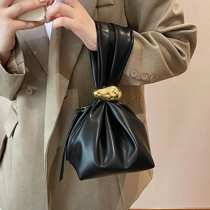 Avondtasje Dames - Strik Clutch met Gouden Ring Detail | Chique