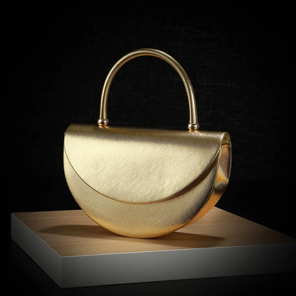 Tas Dames - Halfronde Clutch met Gouden Ketting en Hengsel | Chique
