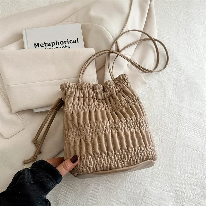 Tas Dames - Metallic Bucket Bag met Geplooide Rand | Chique