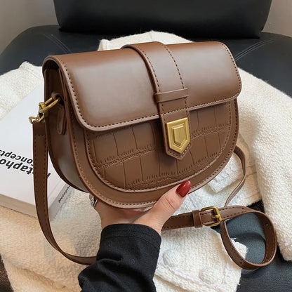 Crossbody Tas Dames - Halfmaan Saddle Bag met Gouden Slot | Chique