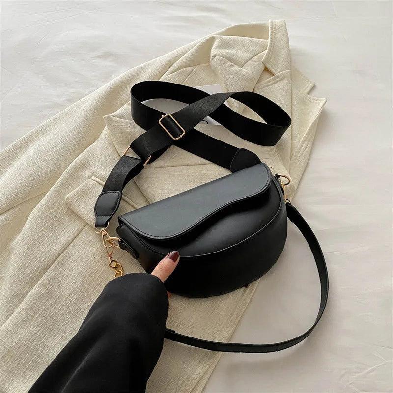 Crossbody Tas Dames - Saddle Bag met Ketting en Brede Riem | Chique