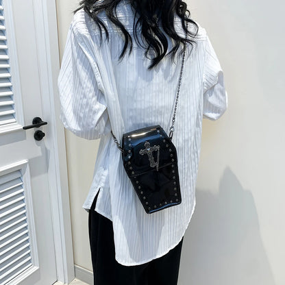 Handtas Dames - Gothic Crossbody met Ketting en Studs | Stoer